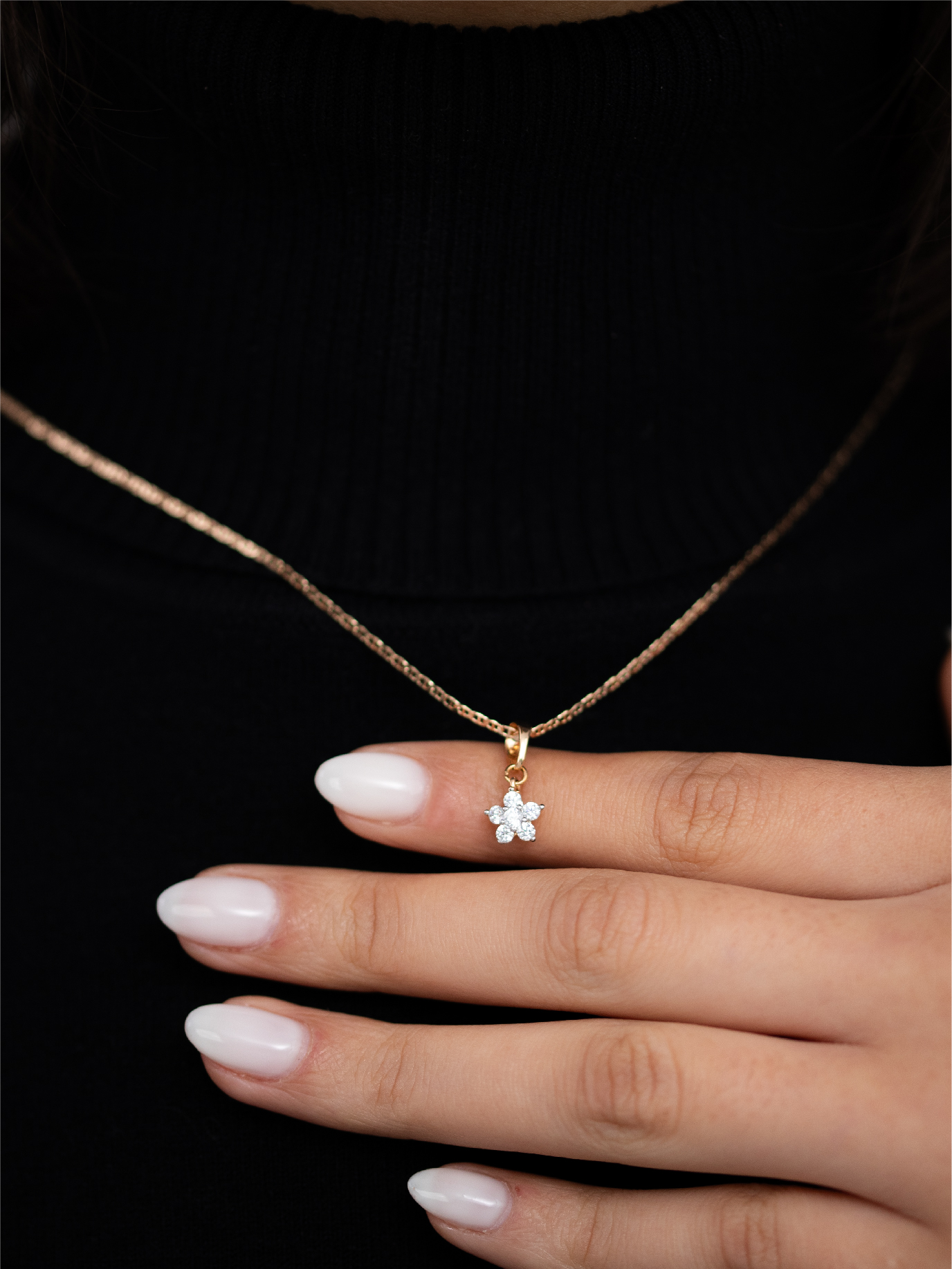 Collier pendentif Etoile - Zircon brillant