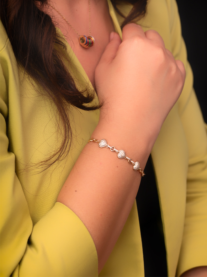 Bracelet tendance coeur en zircon