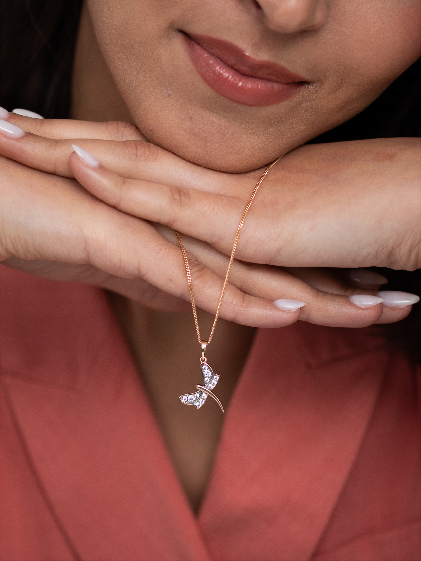 Collier papillon en zircon