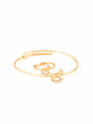 Bracelet & Bague Cheval à Bascule Dorés – Bijoux Enfant Hypoallergéniques
