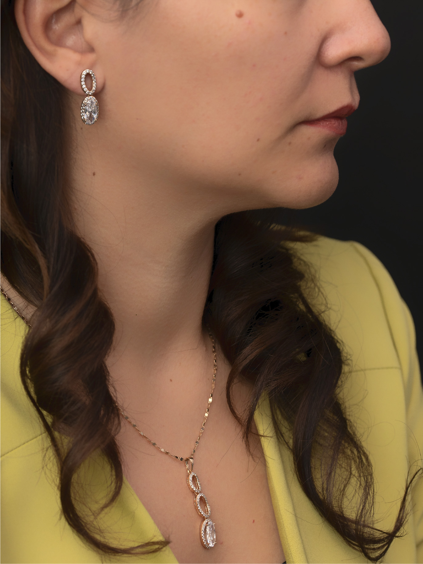 Parure Femme Dorée Pierres Facettées