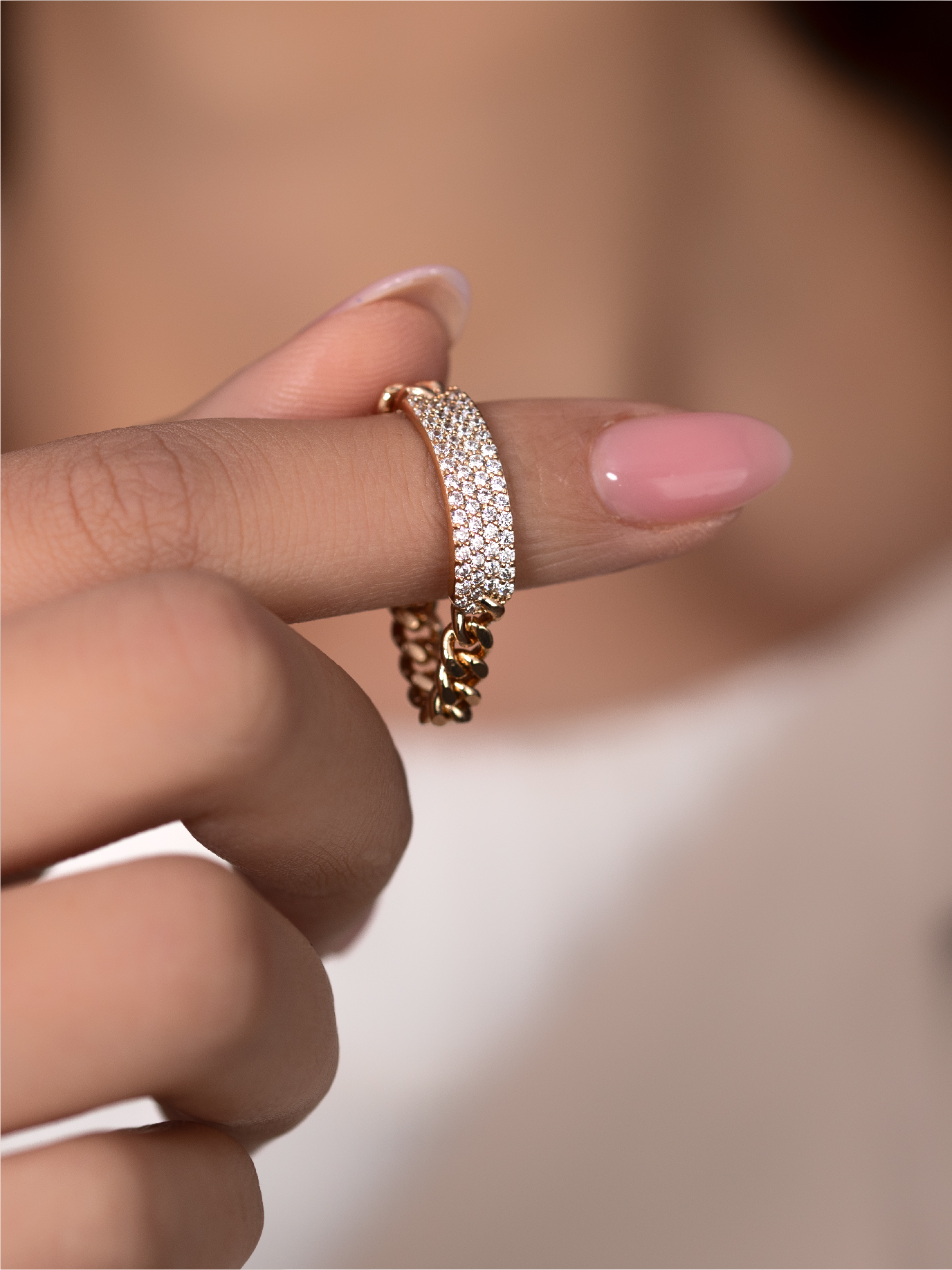 Bague Chaîne Dorée Pavée