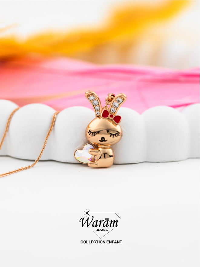 Collier Lapin Doré – Bijou Enfant Ludique