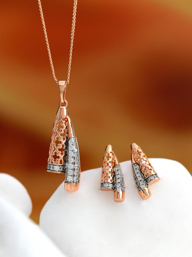 Parure Goutte Dorée Sculptée Chic